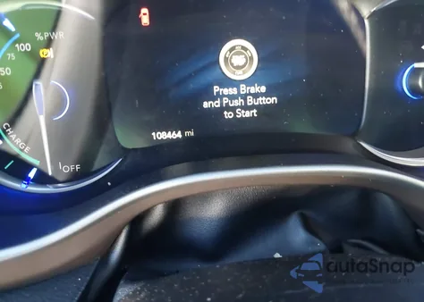 2018 Chrysler Pacifica Hybrid Touring L z USA, uszkodzony, nr VIN 2C4RC1L76JR133494